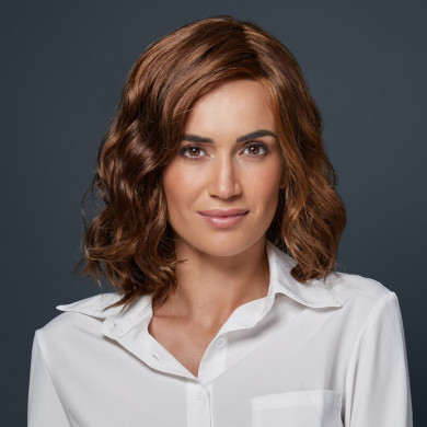 Perruque bouclée mi-longue pour femme - Modèle Chloé